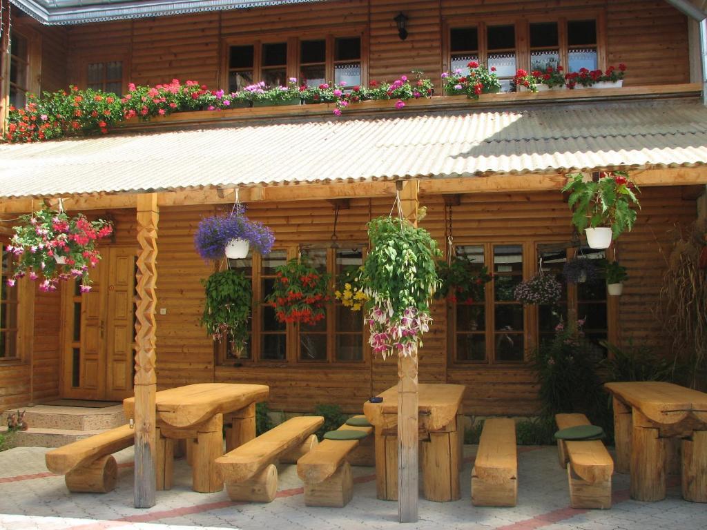 Pension Crizantema Vatra Moldoviţei 외부 사진